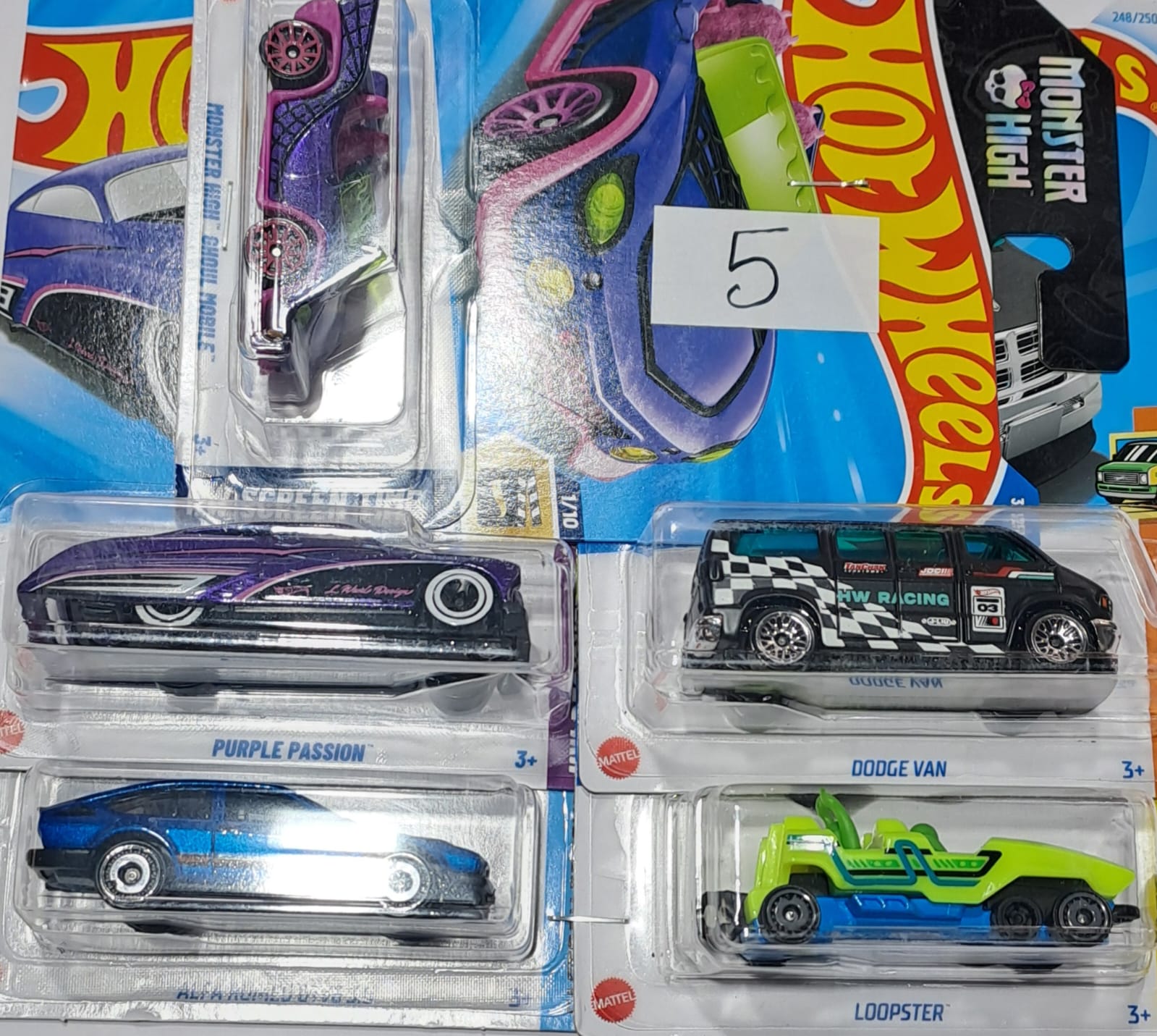 HOT WHEELS CARS (PACK OF 5 NOS)