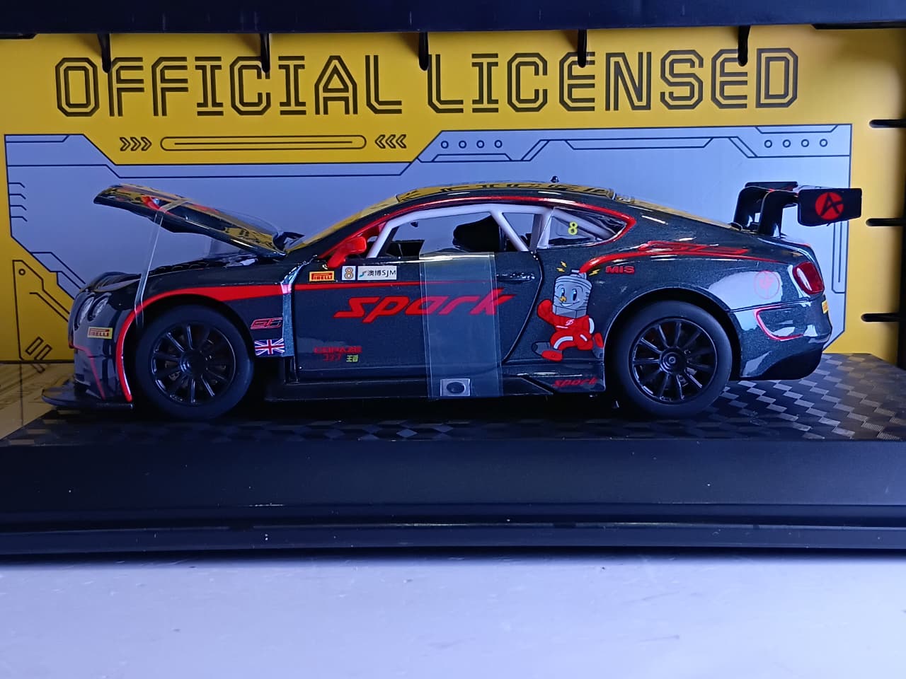 CCA BENTLEY CONTINENTAL GT3 1/24 SCALE GREY 68267