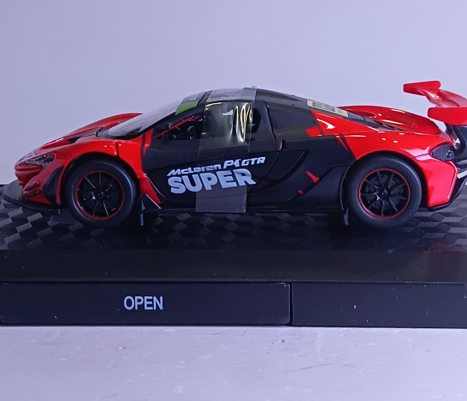 CCA MCLAREN P1GTR 1:31 DIECAST MODEL 88444K RED / BLACK
