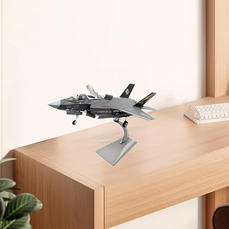 DIE CAST AIRCRAFT & SPACECRAFT F-35B 1:72 SCALE