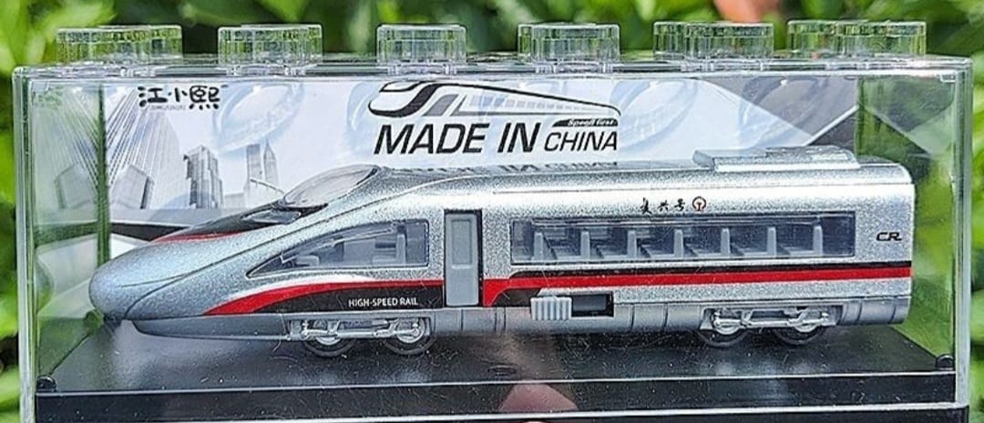 DIECAST MODEL 1/64 TRAINS
