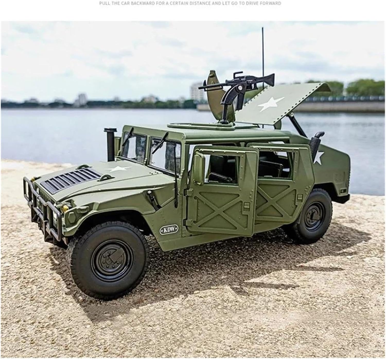 DIECAST 1:18 SCALE BATTLEFIELD MILITARY SERIES MODEL WITH OPENABLE DOOR