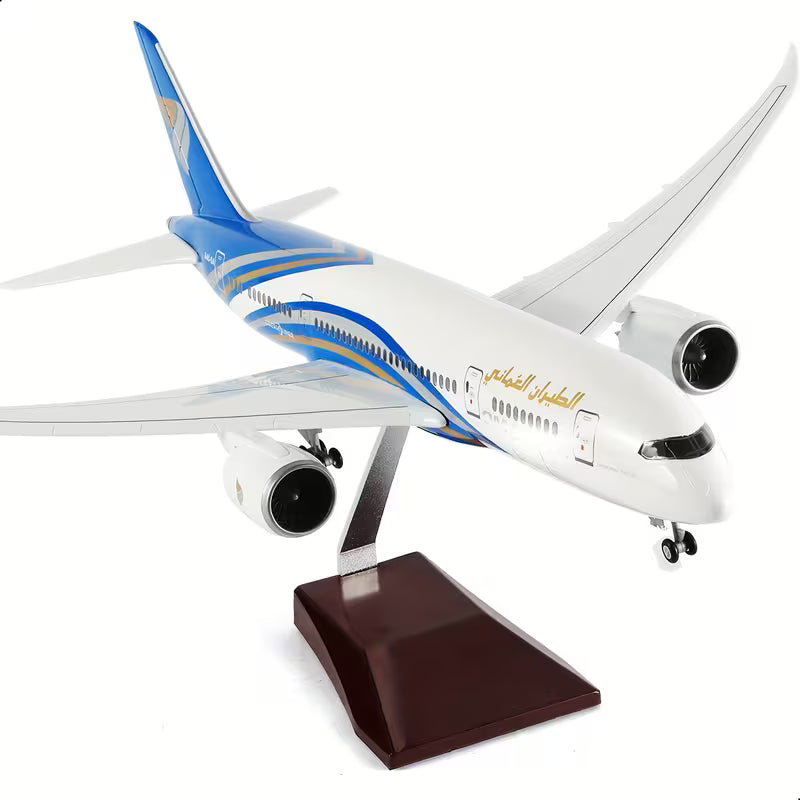 AIRPLANE DIECAST OMAN AIR A40-SA BOEING 787-9 DREAMLINER WITH LED LIGHT DISPLAY 47CM