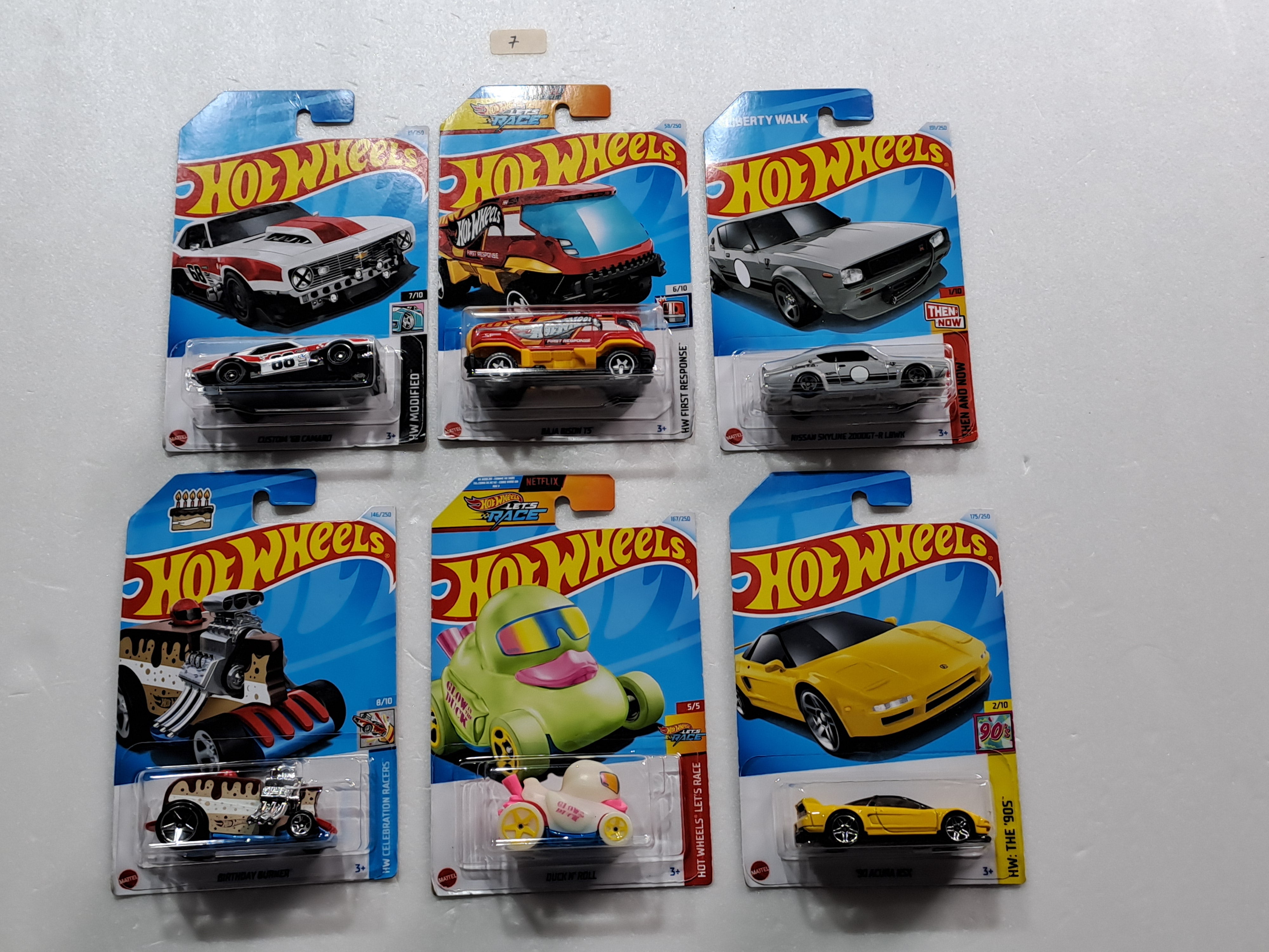 HOT WHEELS - CASE M- BASIC CAR ASSORTED (PACK OF 6 )-DIECAST