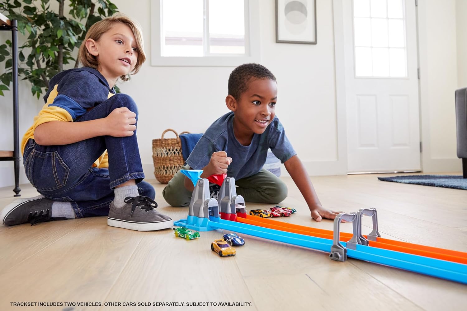 HOT WHEELS DOUBLE LOOP DASH TRACK SET