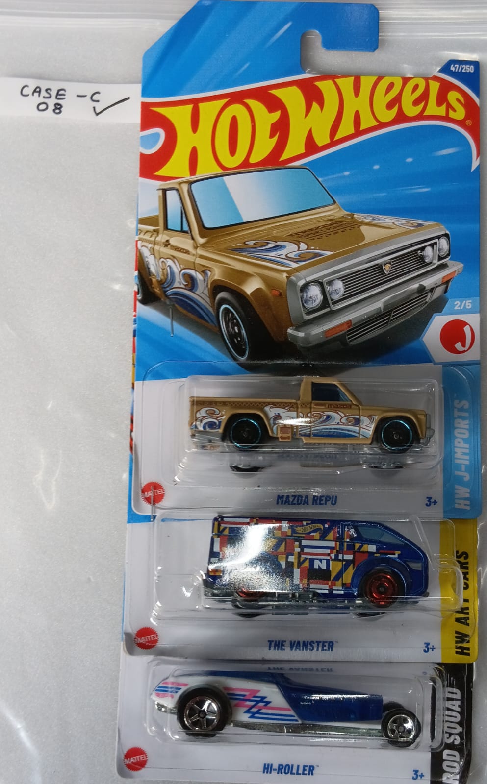HOT WHEELS - CASE C (2025) - BASIC CAR ASSORTED (PACK OF 3 )-DIECAST