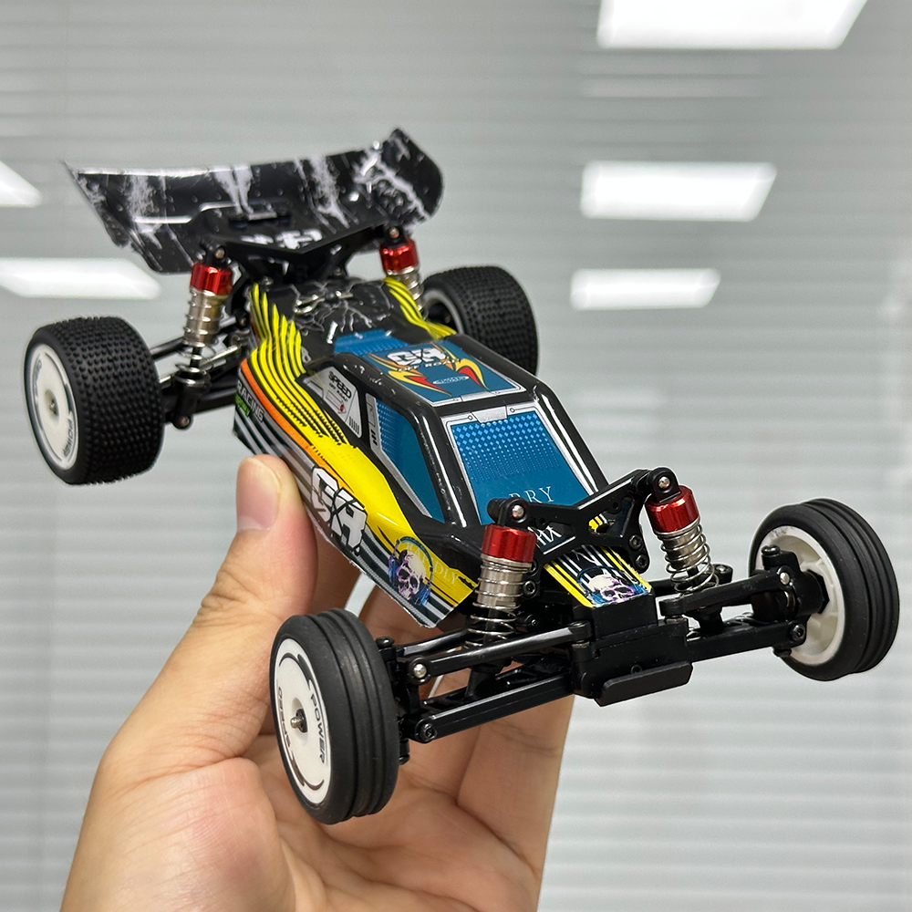 WLTOYS 244016 1:24 VAGRANT SPEEDSTER RC CAR 2WD 2.4G RC RACING VEHICLE 30KM/H