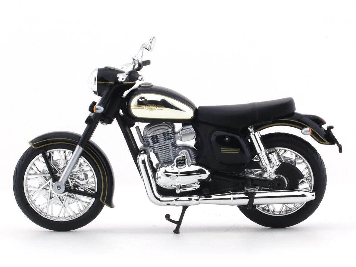 MAISTO JAWA CLASSIC BLACK  1:18 SCALE DIECAST MODEL CLAJMT00657