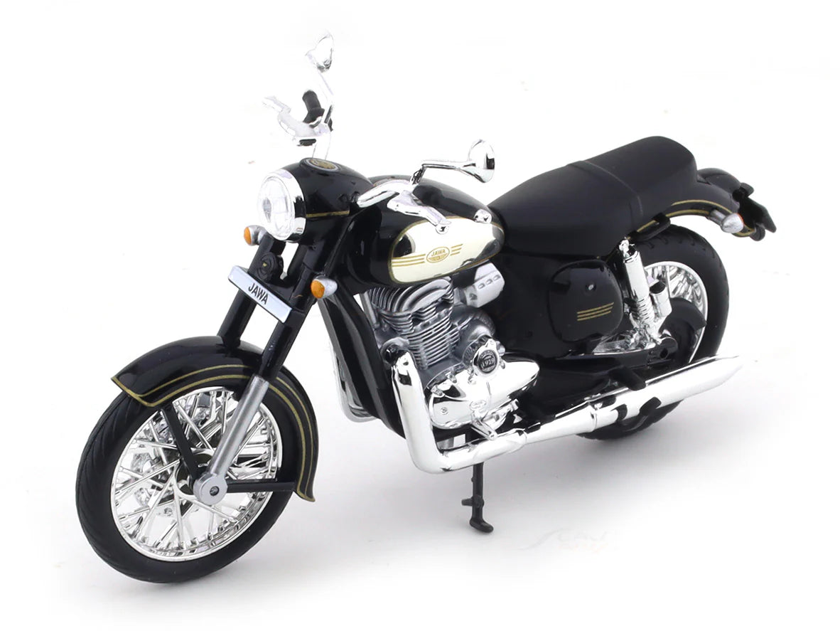 MAISTO JAWA CLASSIC BLACK  1:18 SCALE DIECAST MODEL CLAJMT00657
