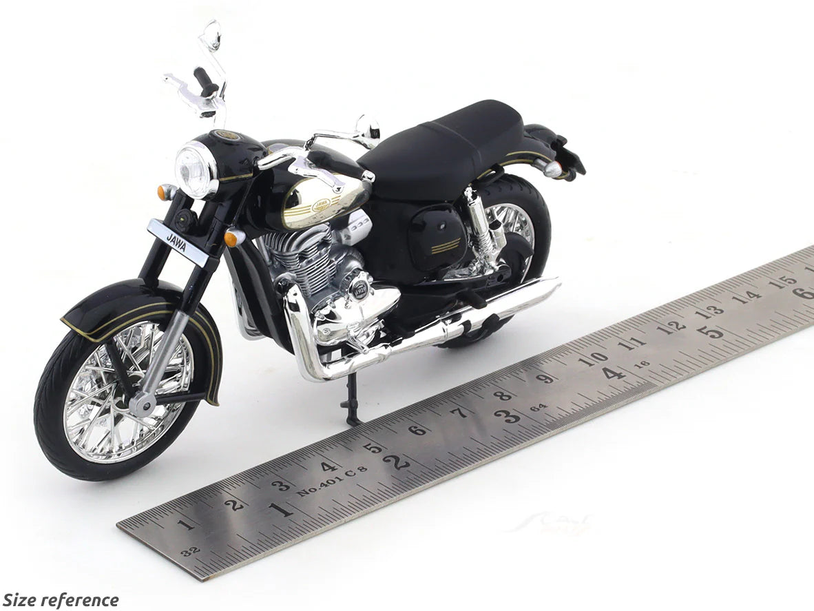 MAISTO JAWA CLASSIC BLACK  1:18 SCALE DIECAST MODEL CLAJMT00657