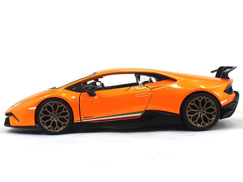 BBURAGO DIECAST LAMBORGHINI HURACAN PERFORMANTE   1:24 SCALE 18-91092 OR