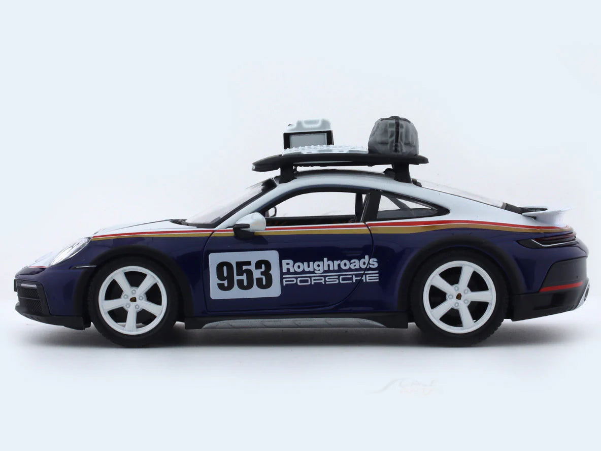 BBURAGO 1/24 SCALE PORSCHE 911 DAKAR DIECAST MODEL 1/24 SCALE 18-98029