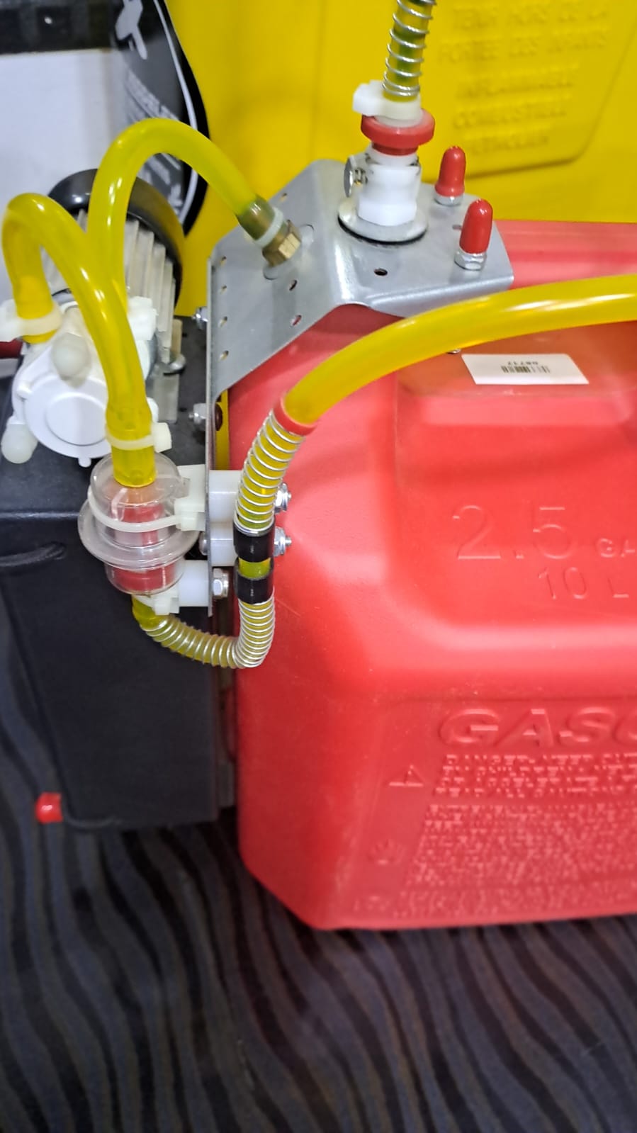 JERSEYMODELER 2.5RHP & 2.5DLE (2.5 GALLON) CAN WITH HIGH FLOW DLE PUMP FOR GAS, SMOKE, KERO OR DIESEL