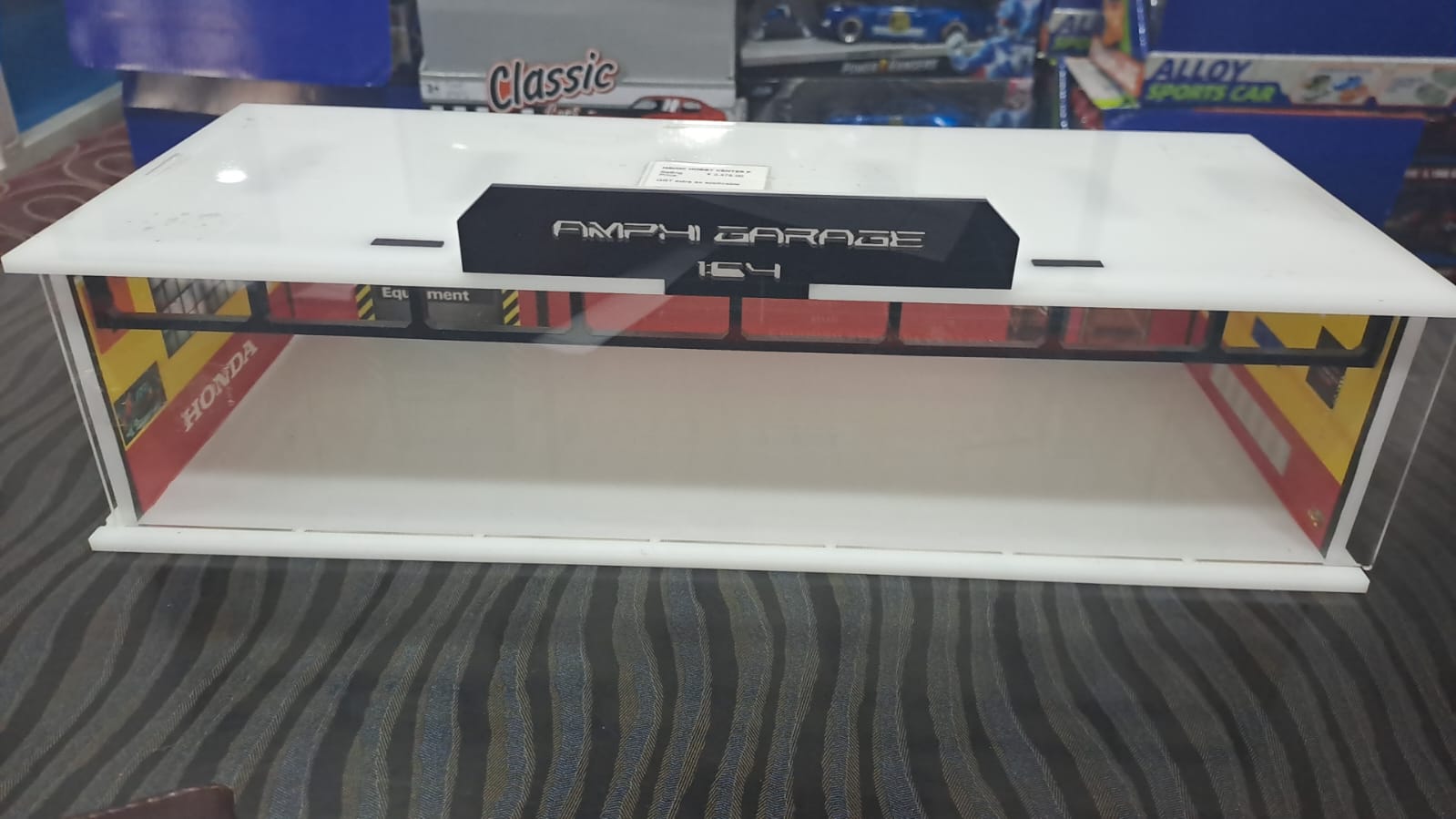 AMPHI GARAGE (DIORAMA SCENE) FOR 1/64 SCALE