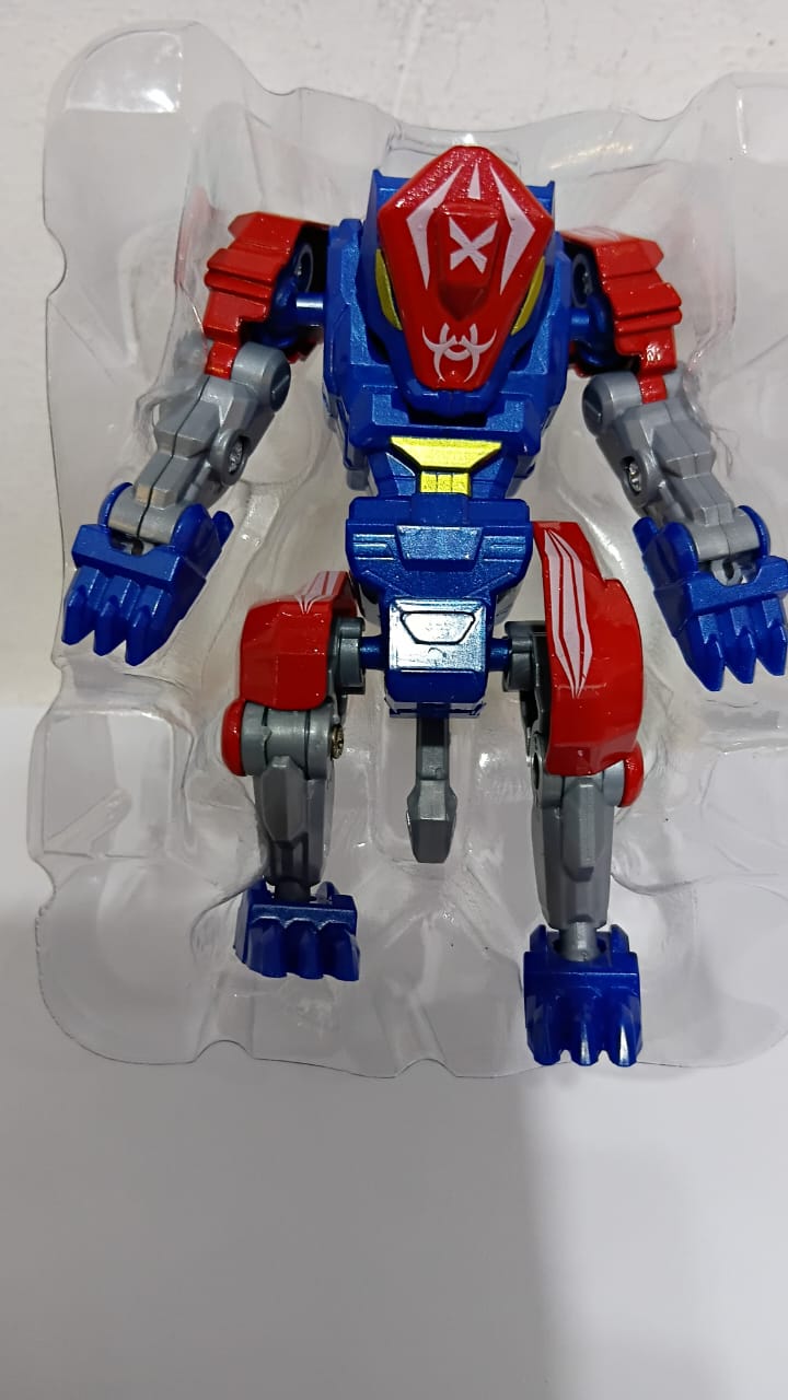 DEFORM METALBOY WITH CHEETAH KING DIE CAST TRANSFORMING ROBOT TOYS DUAL ALLOY VS HUMAN FORM