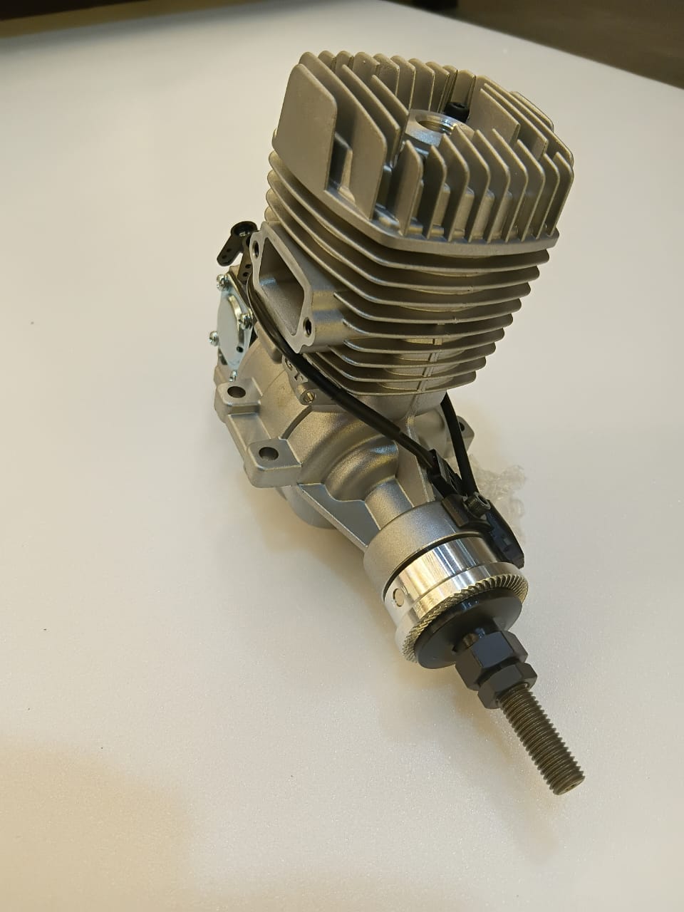 OS GT22 GASOLINE ENGINE 38200 WT1054 W/E5050 SILENCER