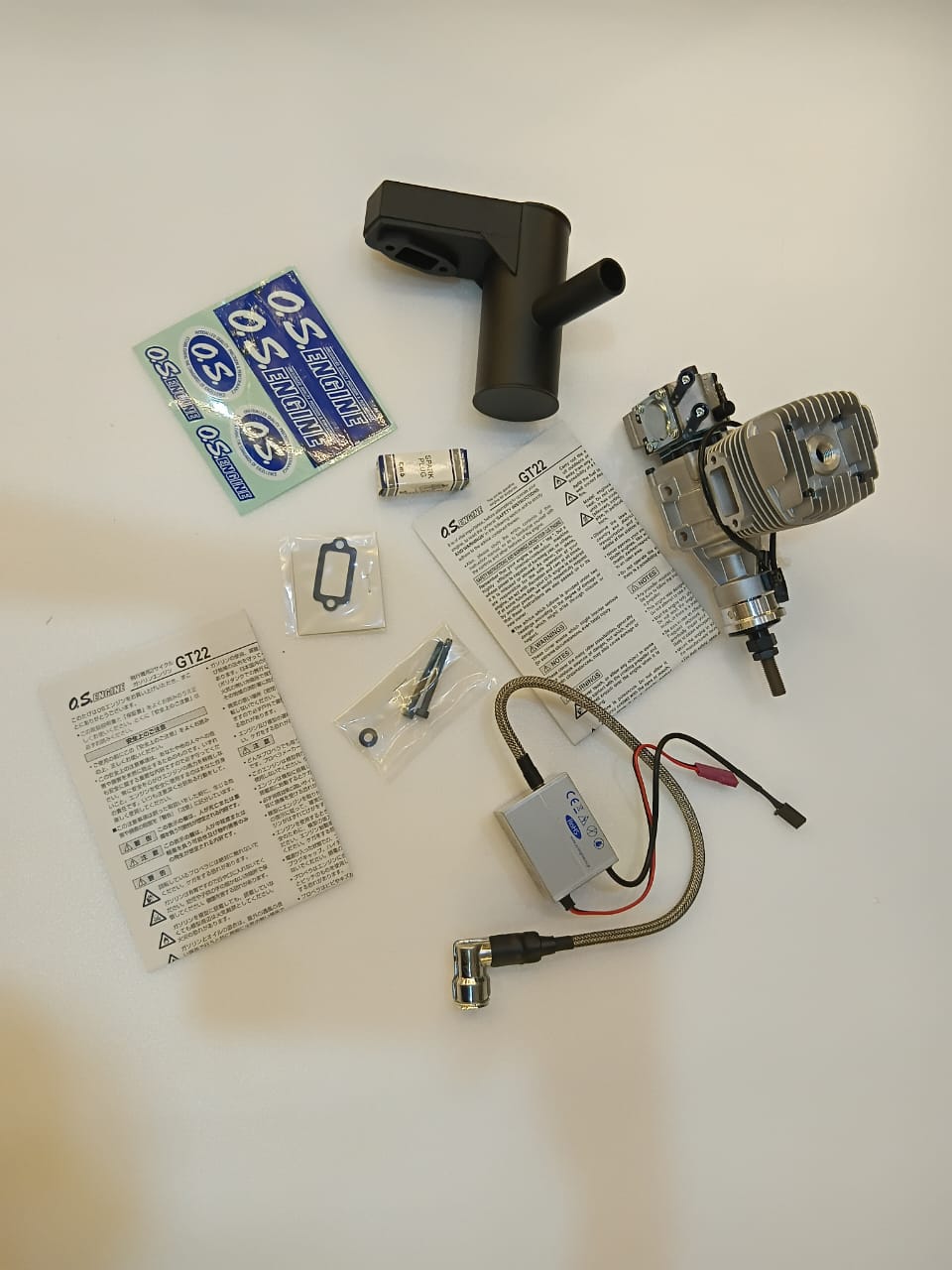 OS GT22 GASOLINE ENGINE 38200 WT1054 W/E5050 SILENCER