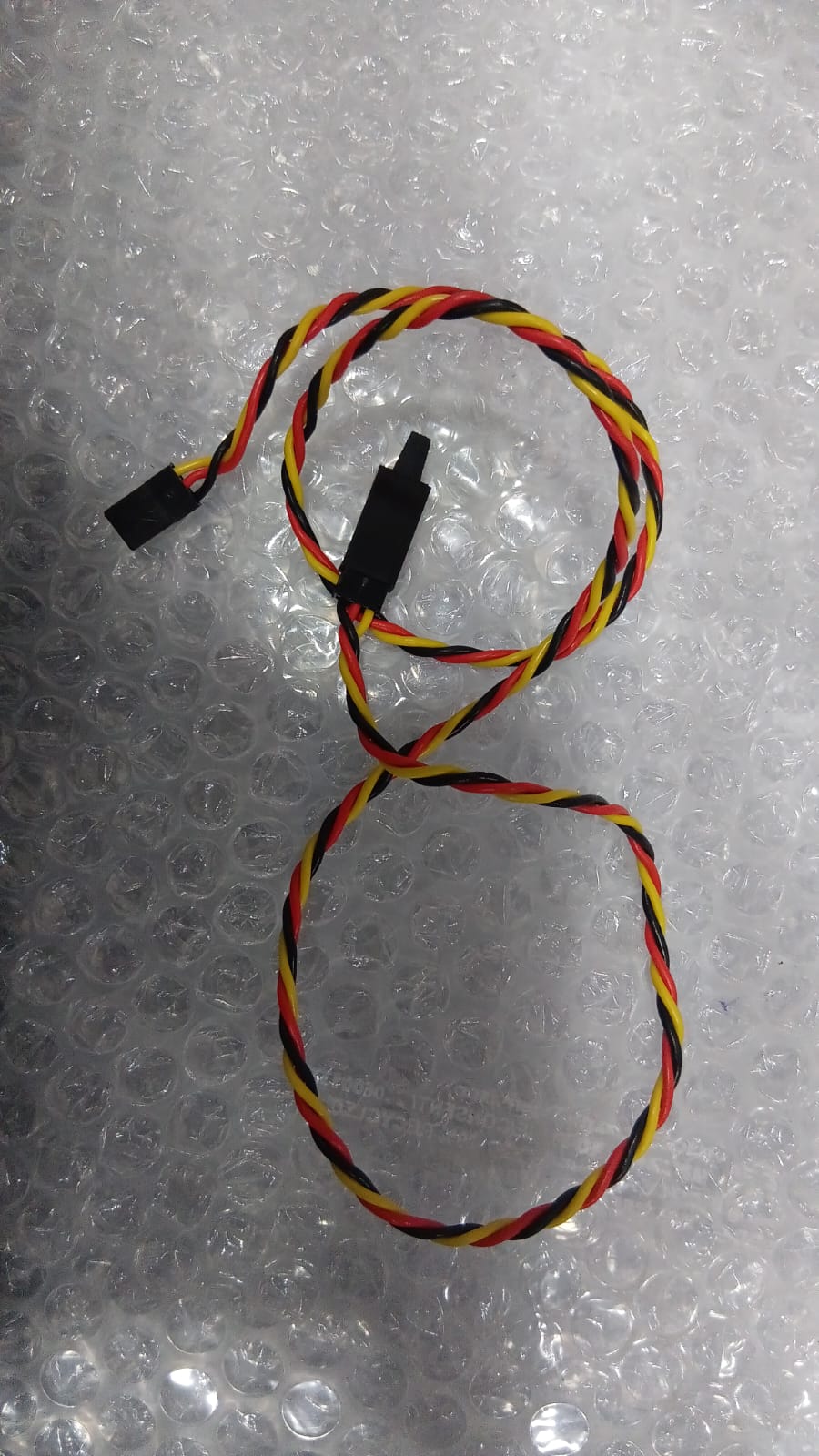 SAFECONNECT TWISTED 60CM 22AWG SERVO LEAD EXTENTION (JR) CABLE WITH HOOK