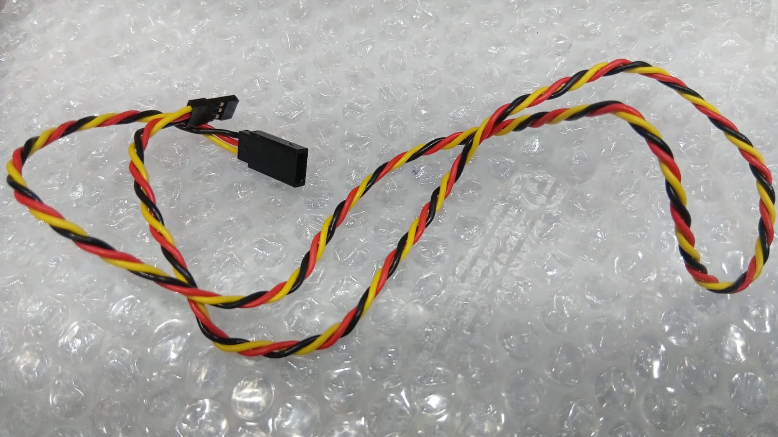 SAFECONNECT TWISTED 60CM 22AWG SERVO LEAD (JR) EXTENTION CABLE WITH HOOK