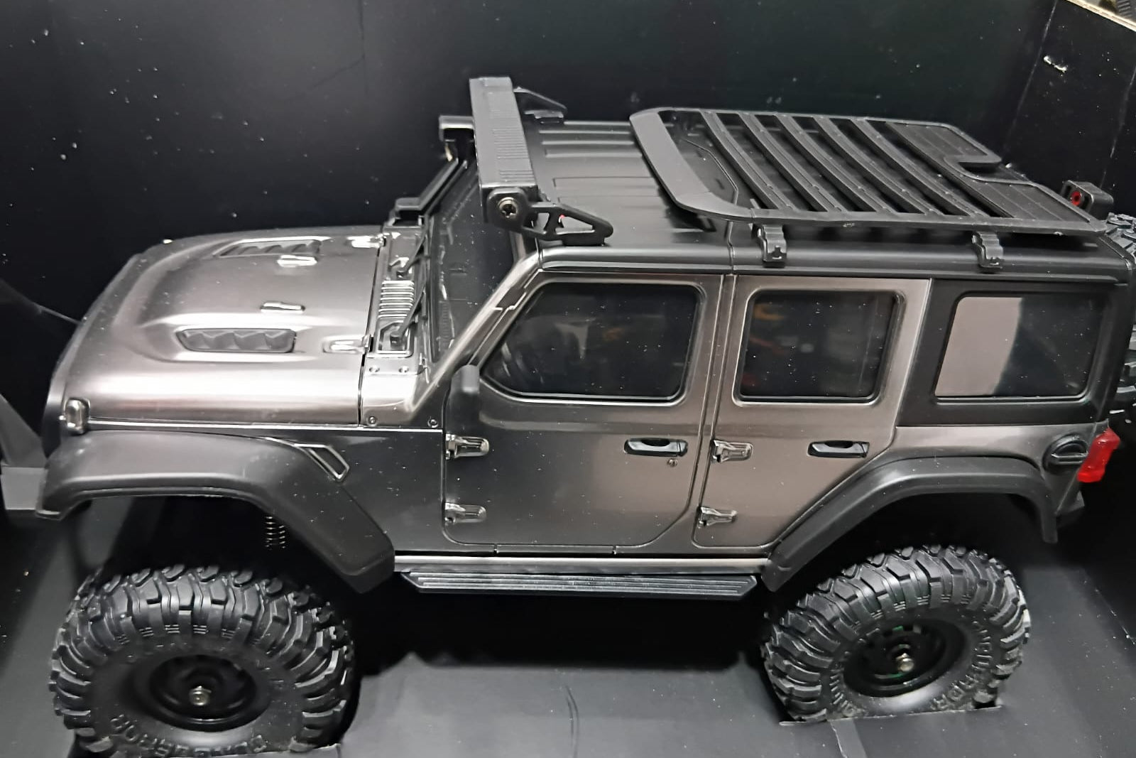 APEX RACING RALLY HB-R1606 1:16 2.4G 4WD IPX4 WATER PROOF RTR R/C CAR SILVER COLOR