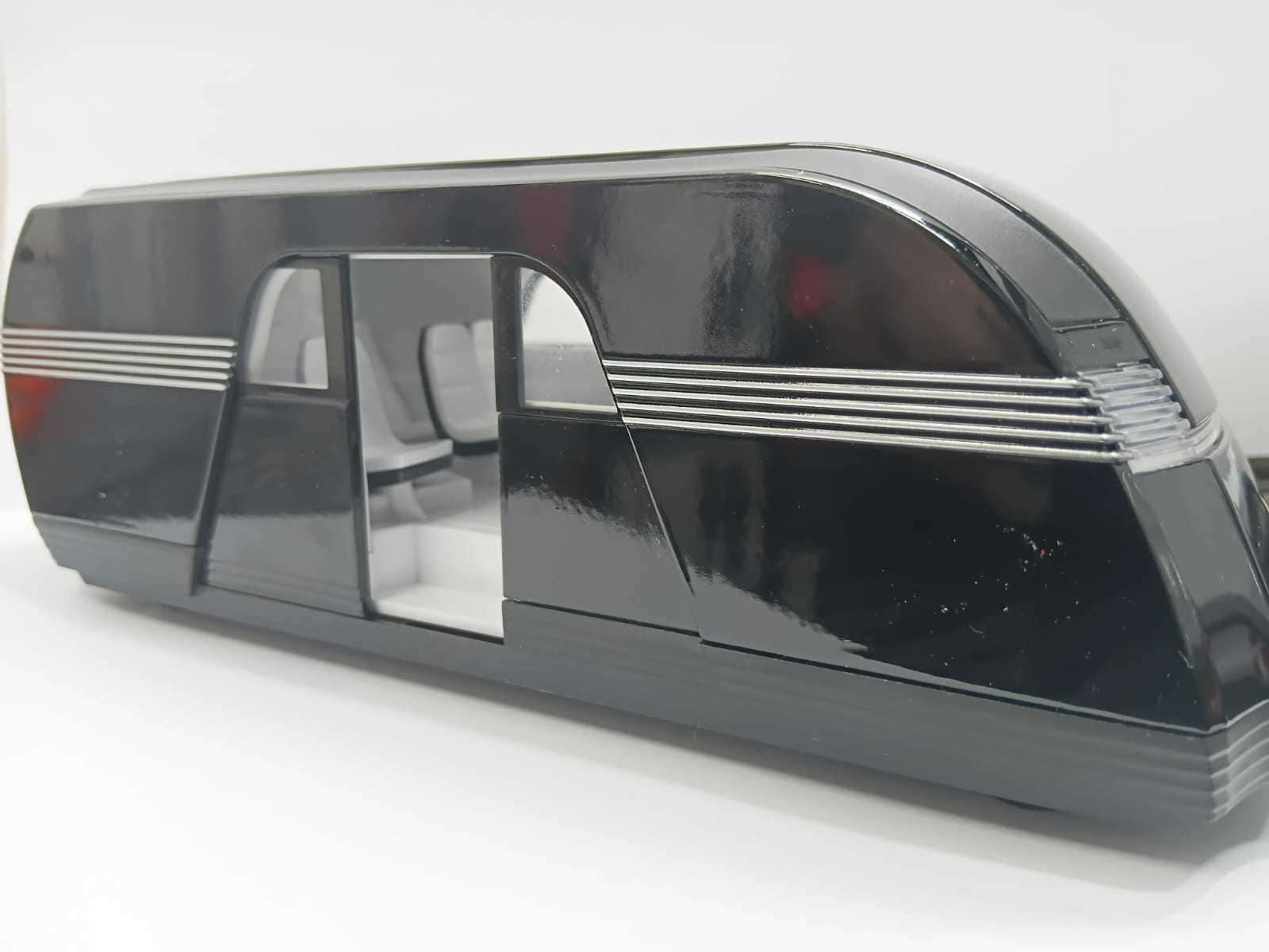 XHD MODEL TESLA ROBOVAN METAL BODY SCALE MODEL 1/24 REMOTE KEY BLACK COLOR