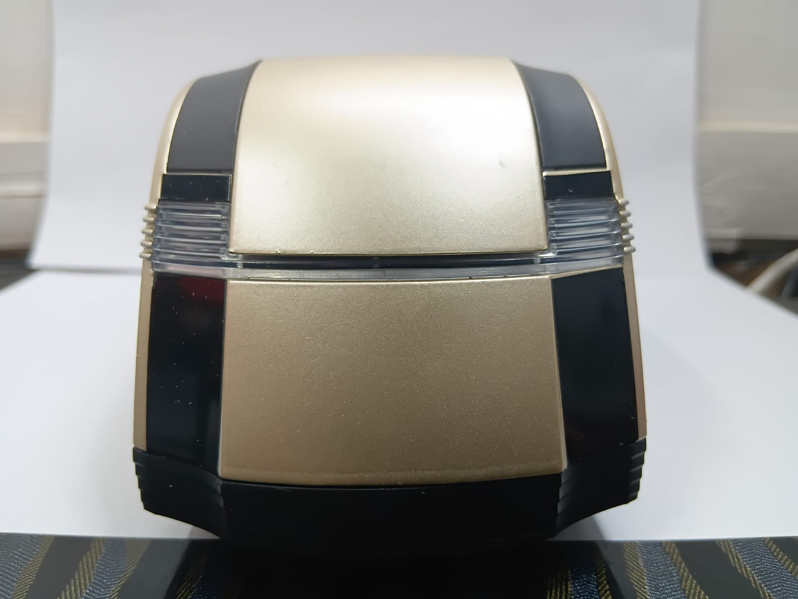 XHD MODEL TESLA ROBOVAN METAL BODY SCALE MODEL 1/24 REMOTE KEY GOLD COLOR