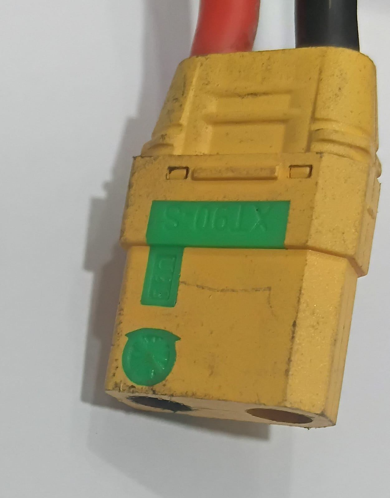 XT90 FEMALE CONNECTOR WITH WIRE