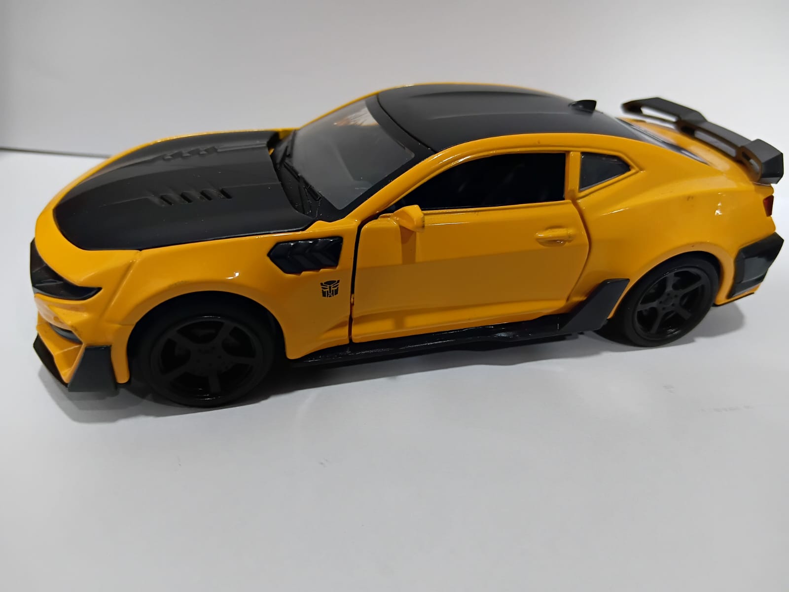 CHE ZHI DIE CAST 1/32 ALLOY MODEL SOUND AND LIGHT PULL BACK FUNCTION