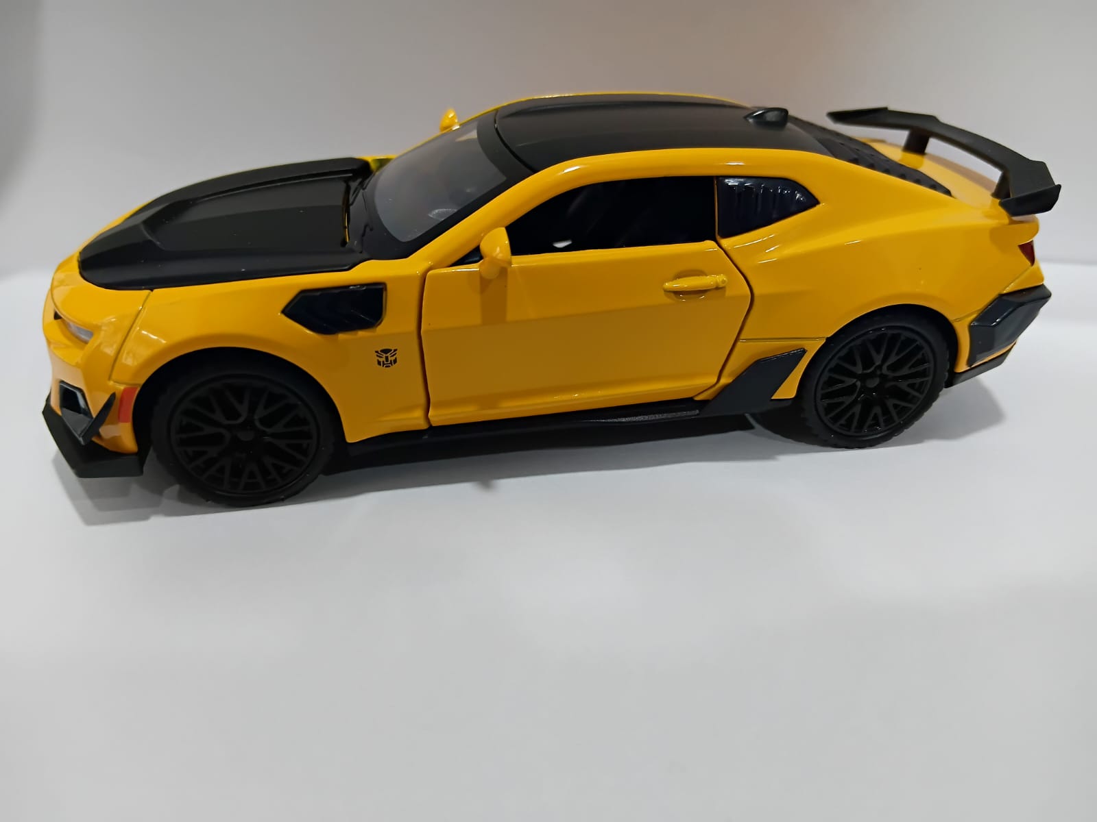 CHE ZHI DIE CAST 1/32 ALLOY MODEL SOUND AND LIGHT PULL BACK FUNCTION