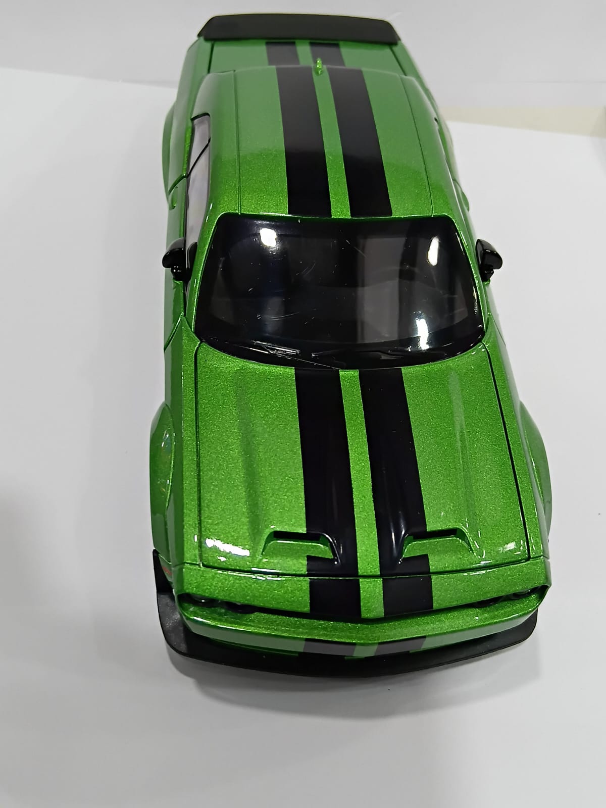 DODGE CHALLENGER SRT 24375 1/22 ALLOY MODEL CAR GREEN COLOR