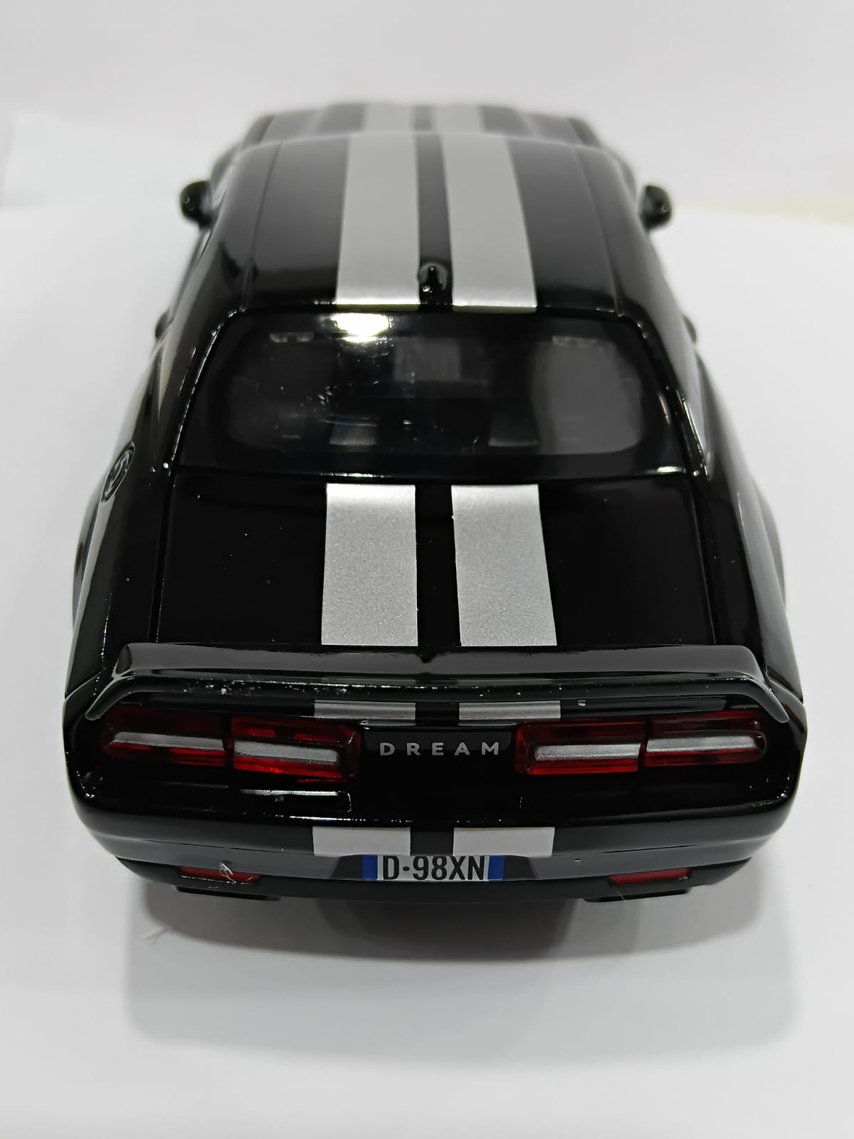 DODGE CHALLENGER SRT 24375 1/22 ALLOY MODEL CAR BLACK COLOR