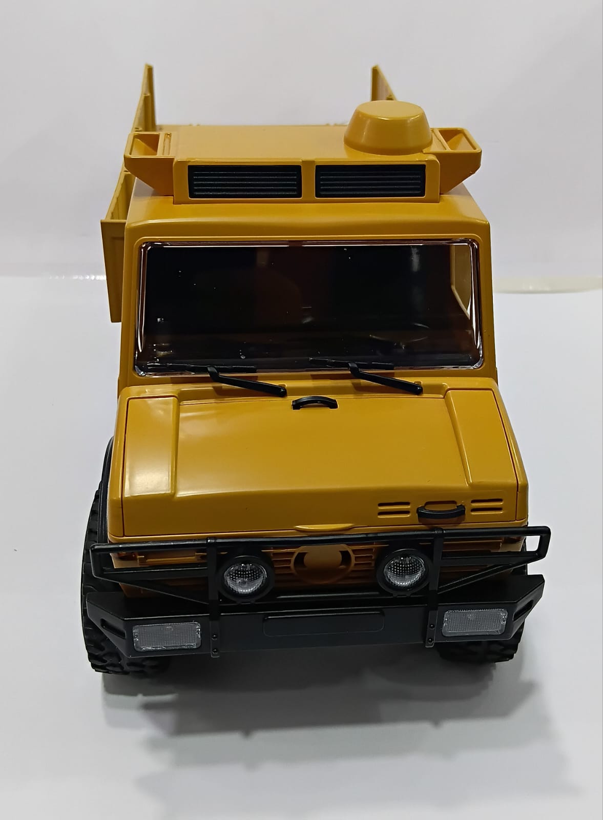 STAUNCH C8823 1/18 4WD RTR HIGH SPEED VEHICLE YELLOW OFF-ROAD TRUCK
