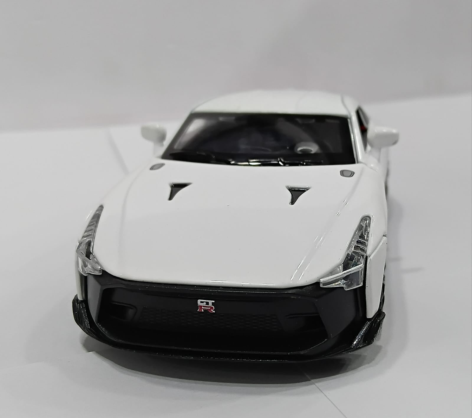 NISSAN GT-R50 D21012 1/32 ALLOY CAR DIECAST MODEL WHITE COLOR