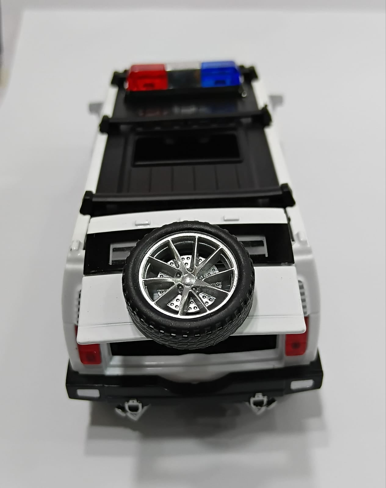 HUMMER POLICE SUV 6653 1/32 PULL BACK LIGHT FUNCTION DIECAST MODEL WHITE COLOR