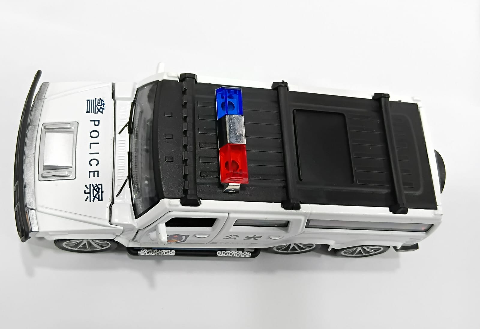 HUMMER POLICE SUV 6653 1/32 PULL BACK LIGHT FUNCTION DIECAST MODEL WHITE COLOR