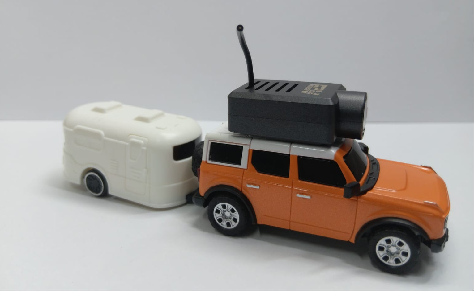 MINI R/C 6405-C CAMERA CAR 2.4GHZ WITH 720P FPV CAMERA ORANGE COLOR