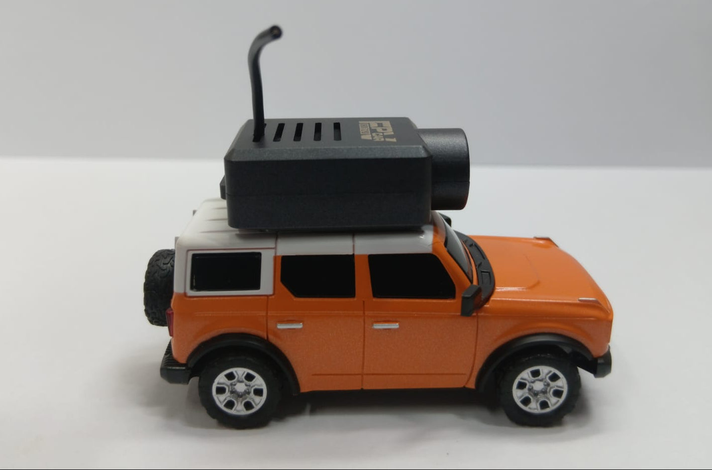 MINI R/C 6405-C CAMERA CAR 2.4GHZ WITH 720P FPV CAMERA ORANGE COLOR