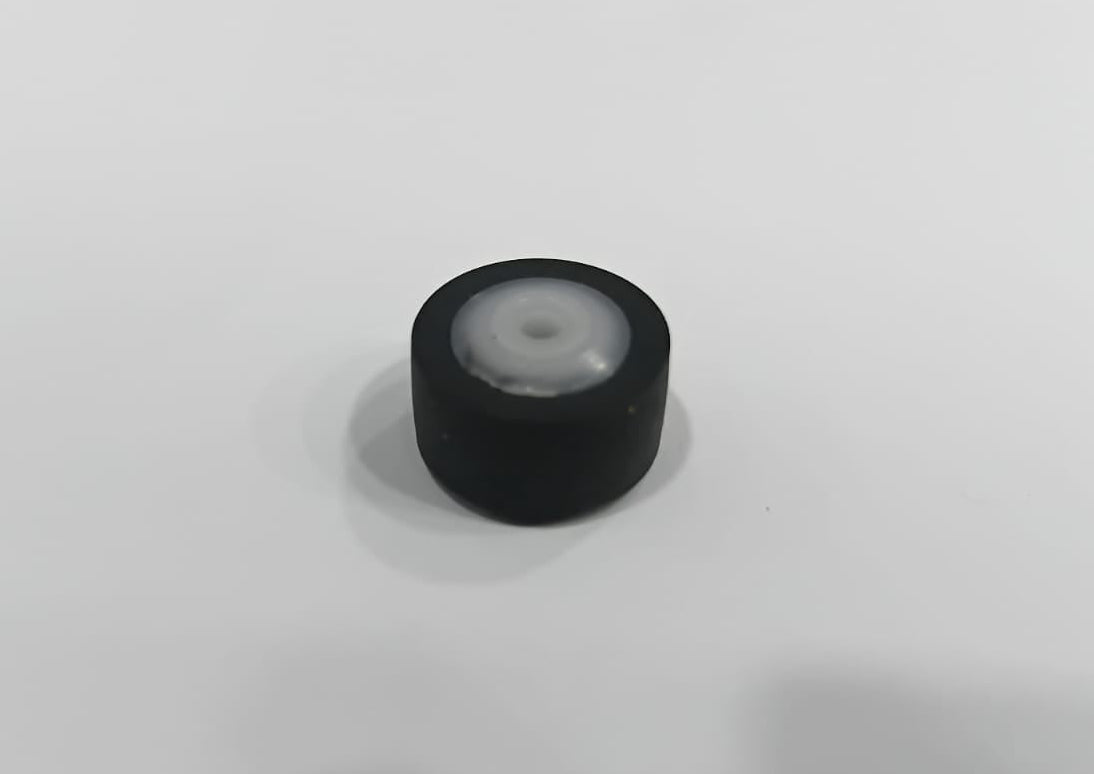 RUBBER TYRE OUTER DIA-13MM WDTH 6MM RIM WIDTH 8MM HOLE-1.5MM