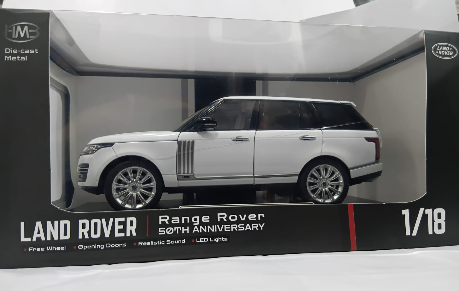 LAND ROVER Q1001A RANGE ROVER 5OTH ANNIVERSARY 1:18 OPENING DOORS AND LED LIGHT WITH SOUND FUNCTION DIE CAST MODEL WHITE