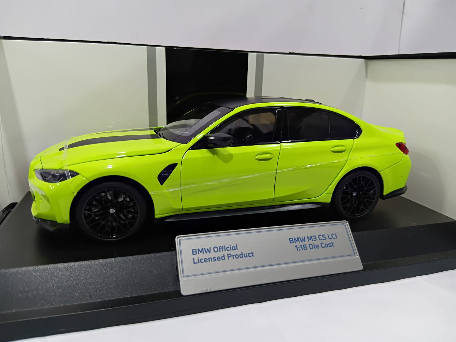 BMW M3 CS LCI H1292 1:18 OPENING DOORS DIE-CAST MODEL LIME GREEN