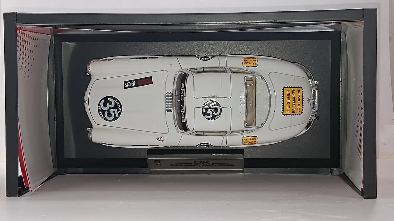 ALLOY CAR MERCEDES-BENZ 300SL AMG 35 1:18 OPENING DOORS AND LIGHT WITH SOUND FUNCTION DIE-CAST MODEL WHITE