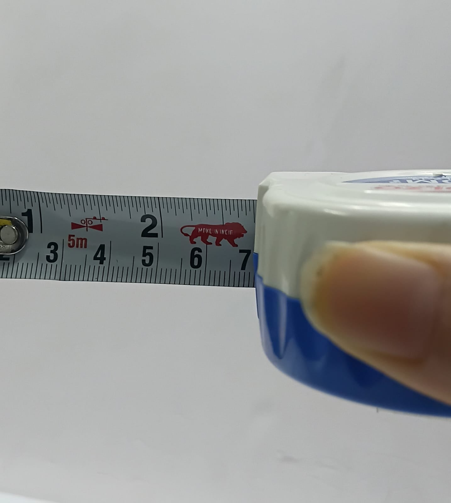 SCOTTS STEEL SOLZO TAPE MEASURE 3M AND 5M