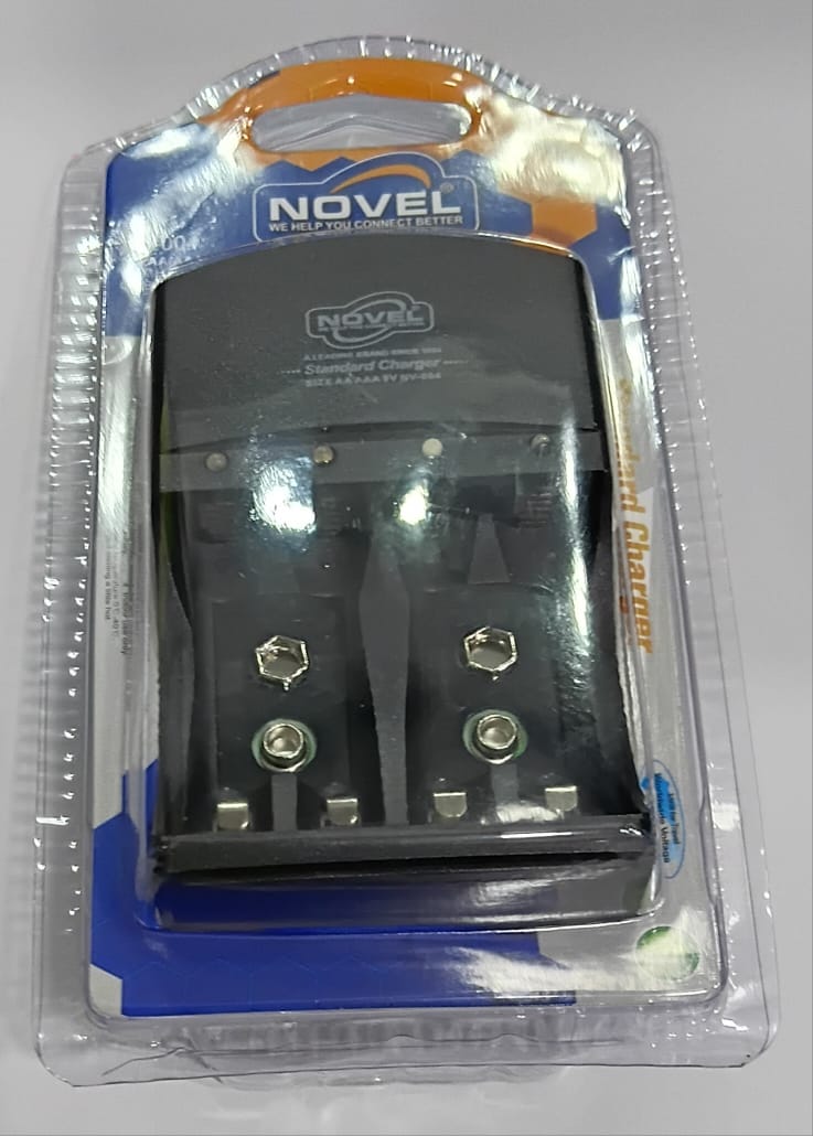 Novel Charger Aa/Aaa/9V