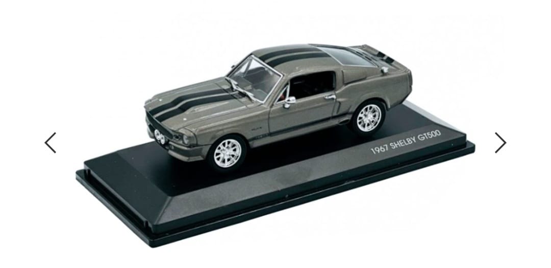 DIE CAST ROAD SIGNATURE 1968 SHELBY GT-500KR  1/18 SCALE SILVER NO:92168