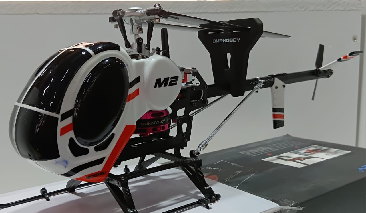 OMP M2 V2 RC HELICOPTER – CUSTOM HUGHES 300 SCALE (AIRBRUSHED FIBERGLASS) – RADIO MASTER ZORRO 4IN1 RTF