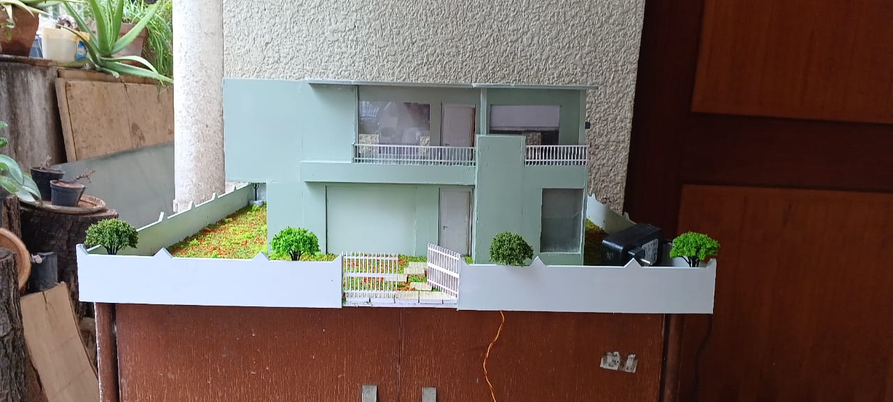 MODEL BUILDING VILLA
