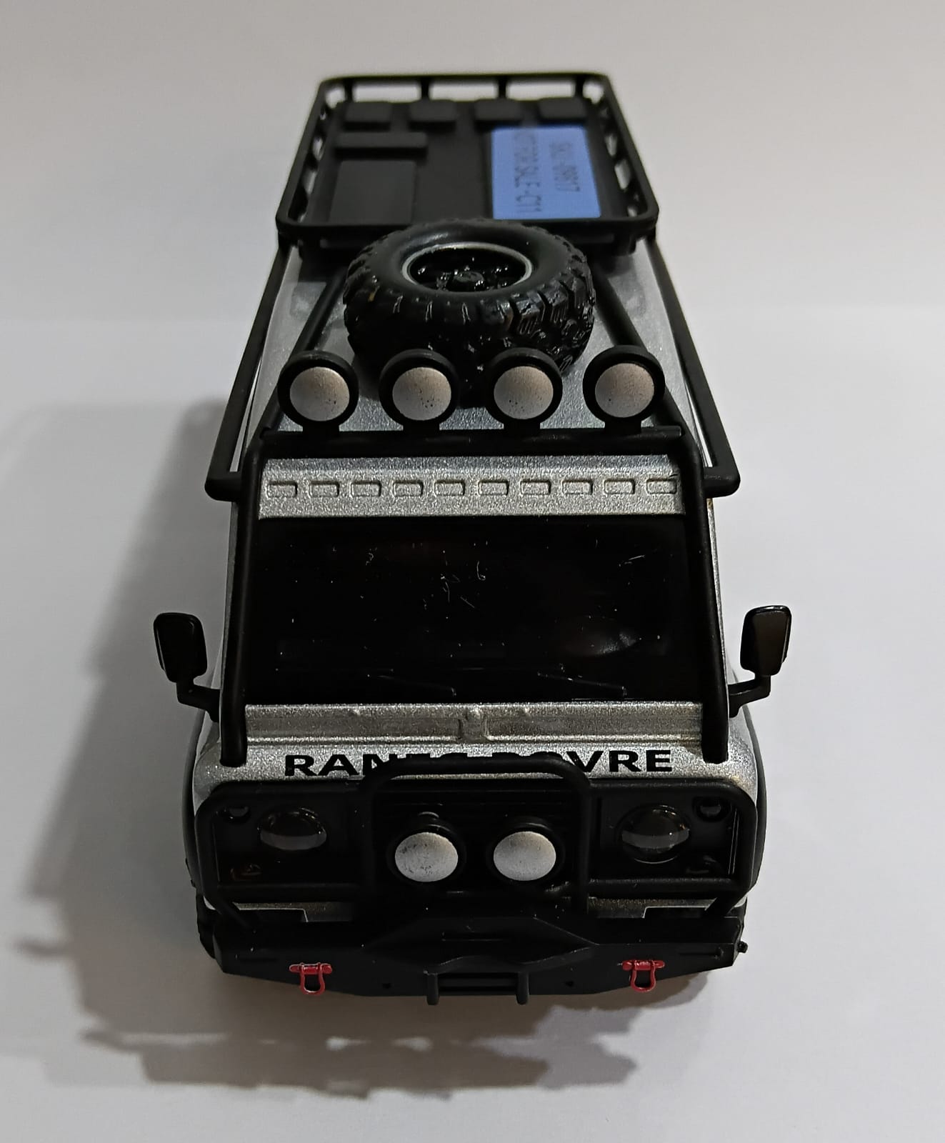 DIECAST RANEG GOVRE 1:32 SCALE  MODEL CAR SILVER (D21026)