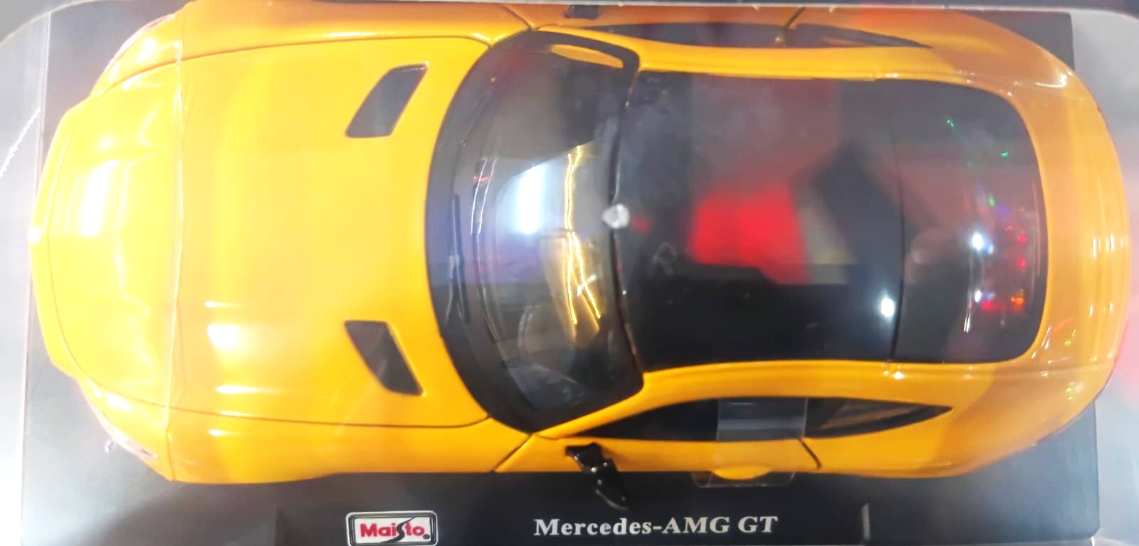 MAISTO #51134YL 1/24 MERCEDES-AMG GT DIE-CAST YELLOW