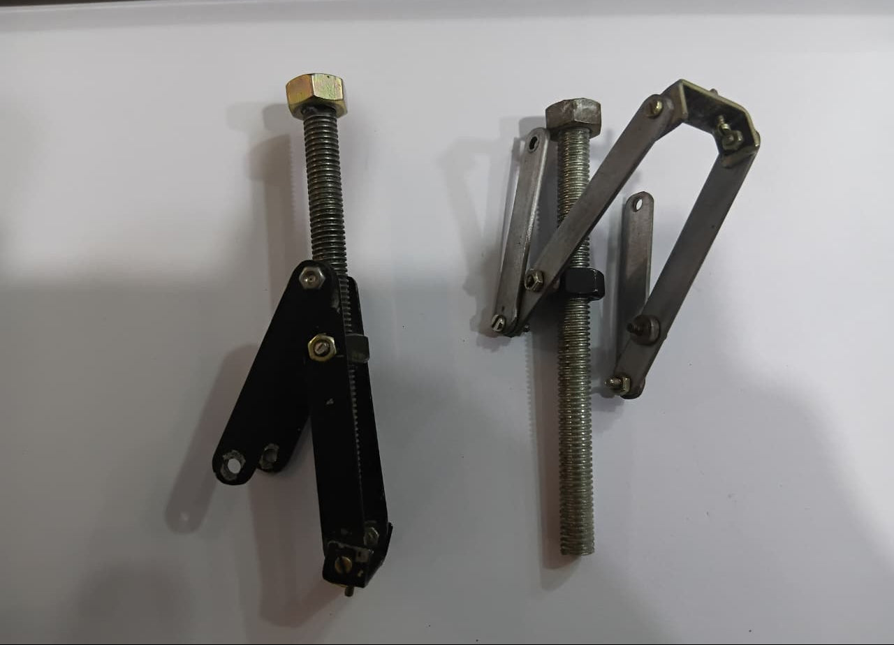 RC TRUCK DUMPING MECHANISM ROD