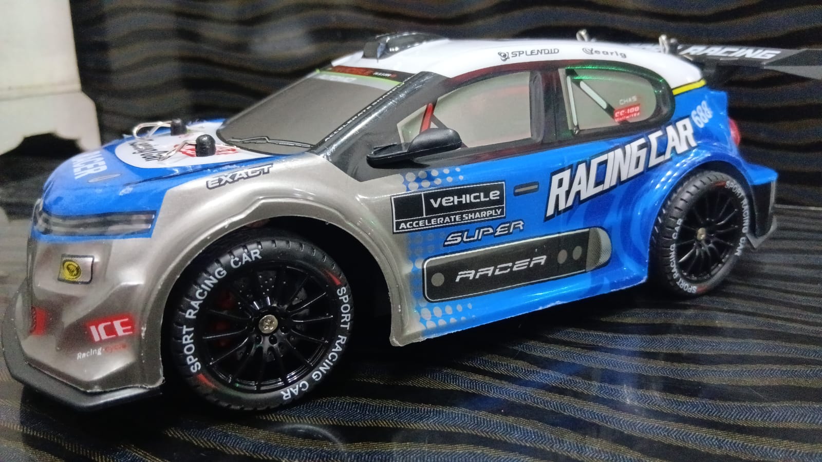 MAX RACING SPORT DRIFT RACER YF668-RC34 1:16 4WD 2.4GHZ R/C DREIFT CAR BLUE COLOR